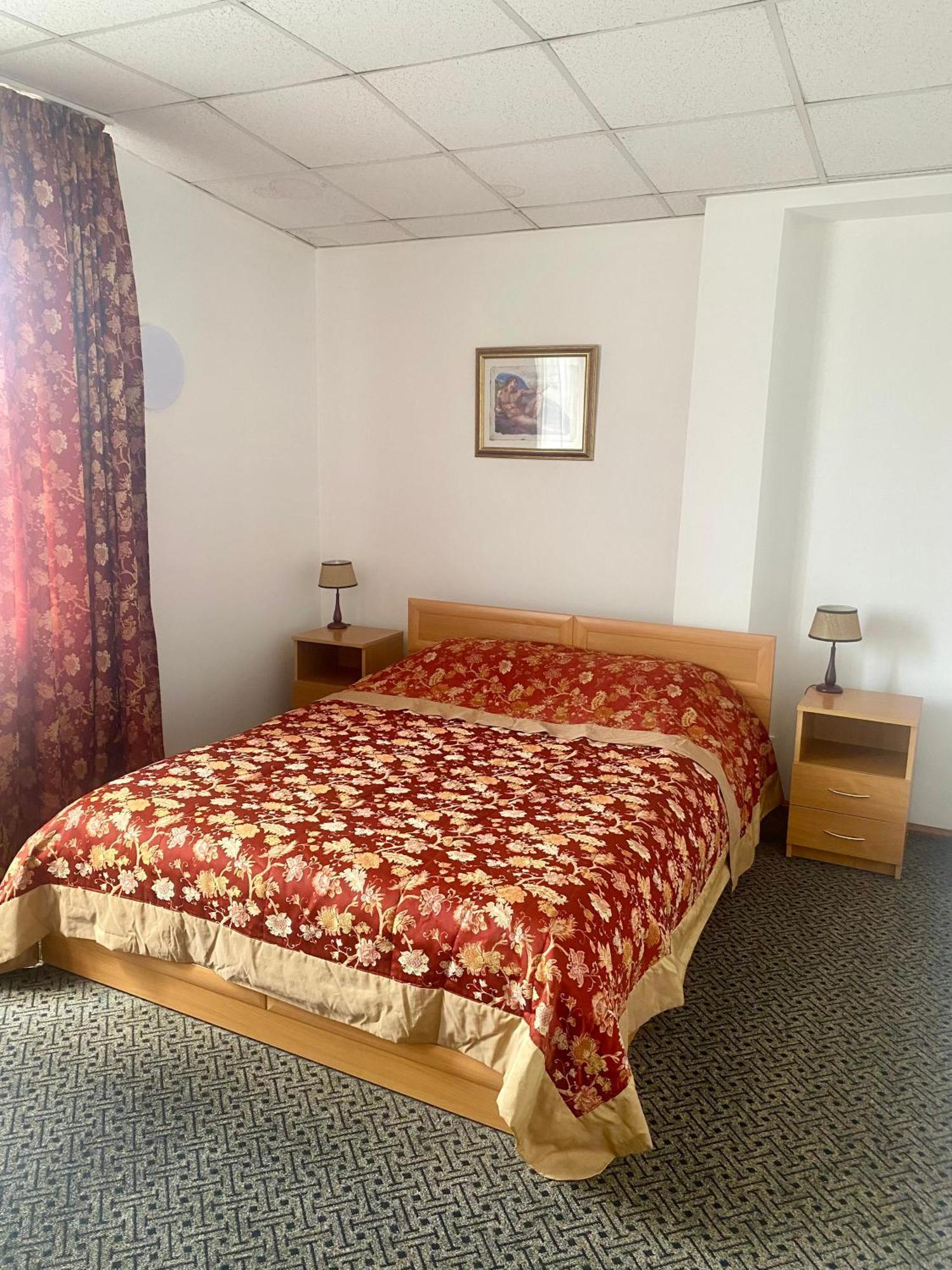 Turne Otel Šiauliai Dış mekan fotoğraf